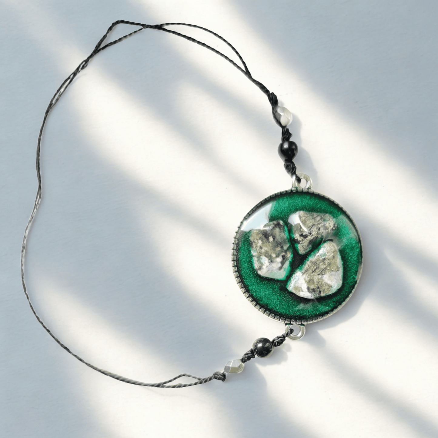 Resin bracelet with stone