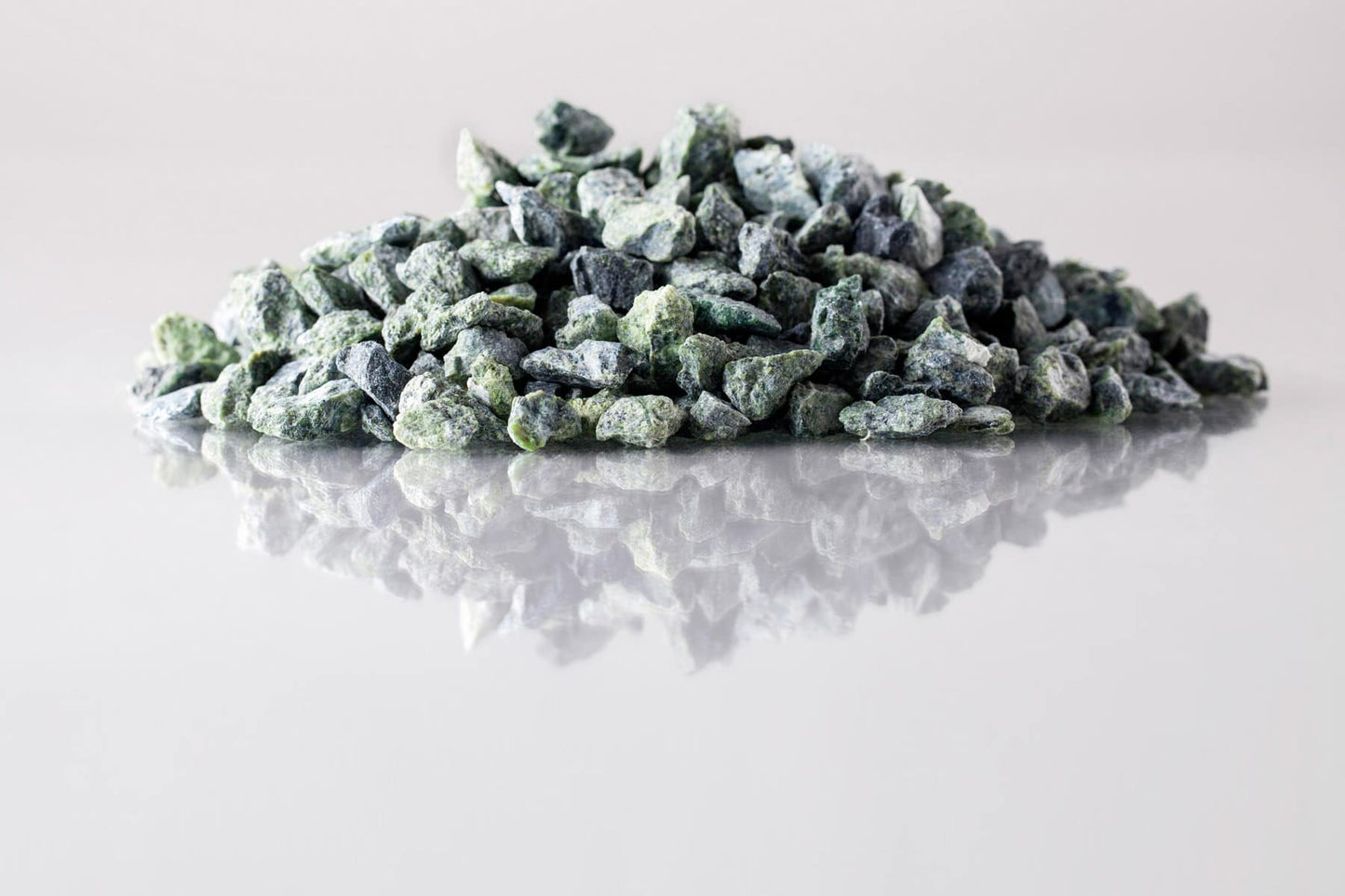 Grys GREEN GRAVEL 8/16 mm - mała paczka 10 kg