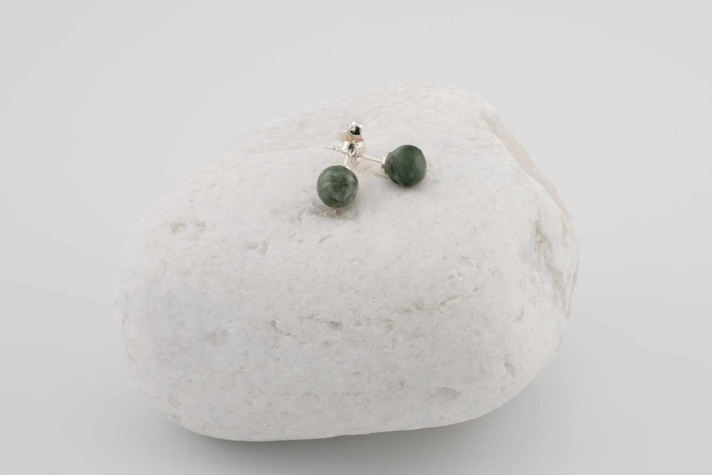 Ball earrings