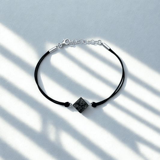 Bransoletka z kwadratowym oczkiem