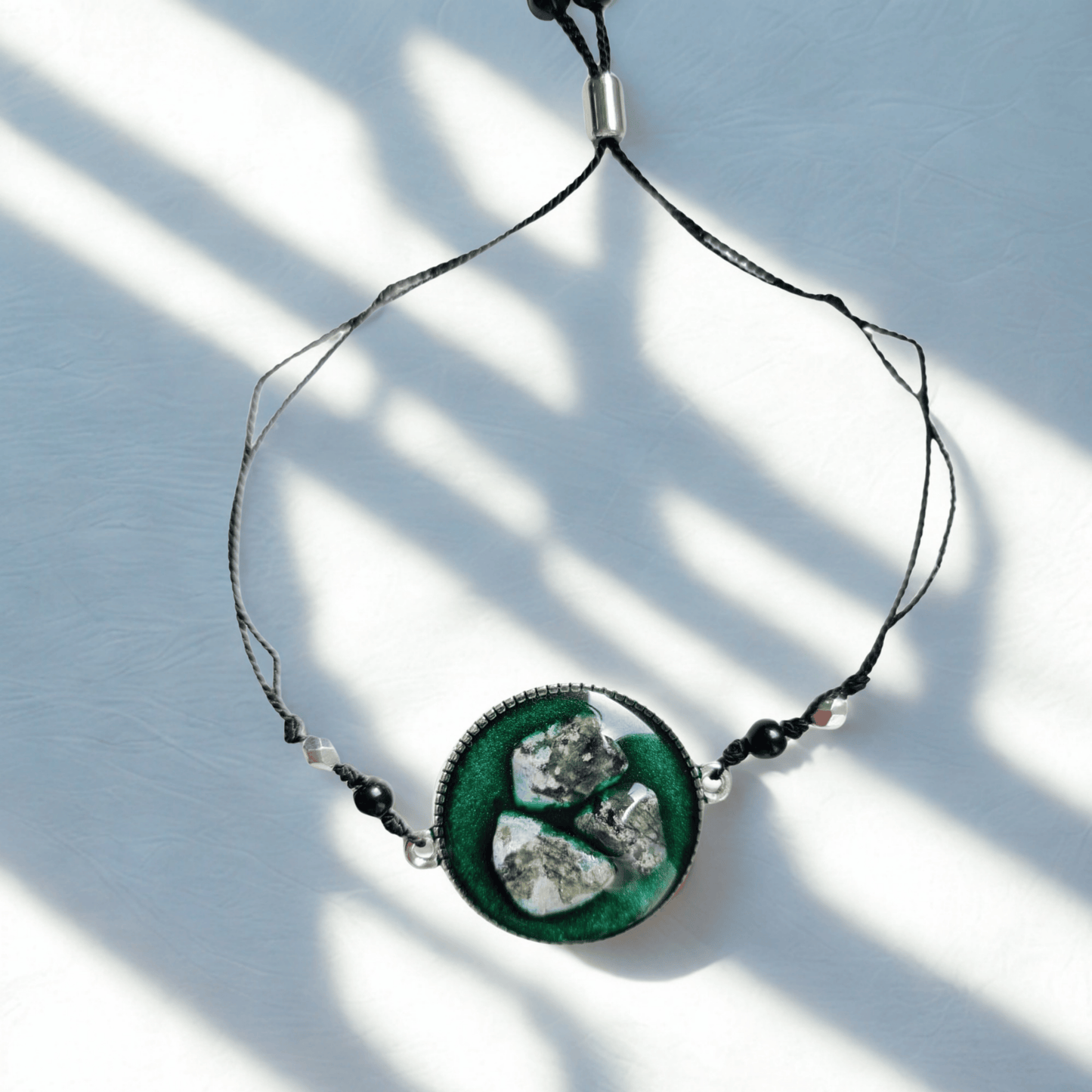 Resin bracelet with stone